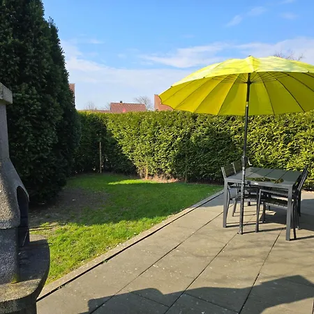 Holiday home Haus Blume Carolinensiel
